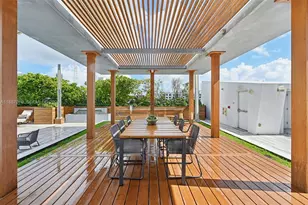 801 South Pointe Dr, Miami Beach, FL 33139 - Photo 63