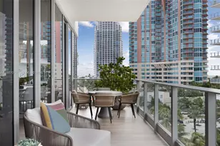 801 South Pointe Dr, Miami Beach, FL 33139 - Photo 13