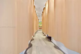 801 South Pointe Dr, Miami Beach, FL 33139 - Photo 53