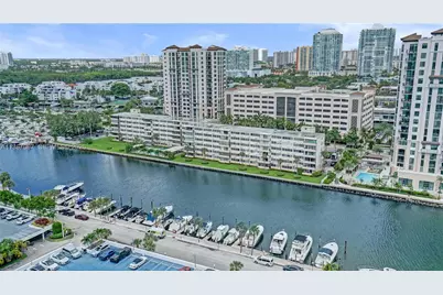 100 Bayview Dr #1931, Sunny Isles Beach, FL 33160 - Photo 3