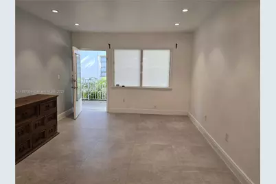 835 Meridian Ave #4, Miami Beach, FL 33139 - Photo 3