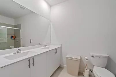 541 NW 204th St, Miami Gardens, FL 33169 - Photo 13