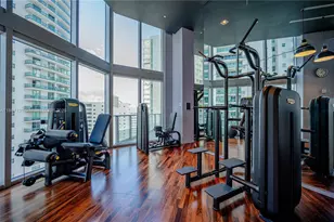 1300 Brickell Bay Dr, Miami, FL 33131 - Photo 25