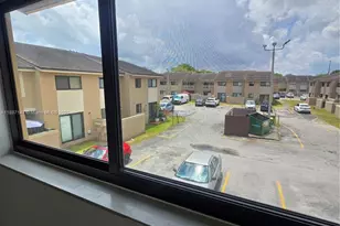 15425 SW 80th St, Miami, FL 33193 - Photo 5