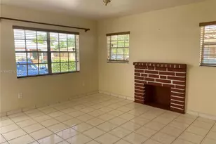 1011 NW 33rd Ave, Miami, FL 33125 - Photo 3