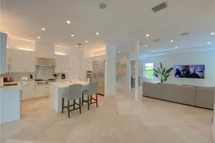 2561 Trapp Ave, Miami, FL 33133 - Photo 7