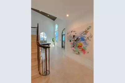2561 Trapp Ave, Miami, FL 33133 - Photo 11