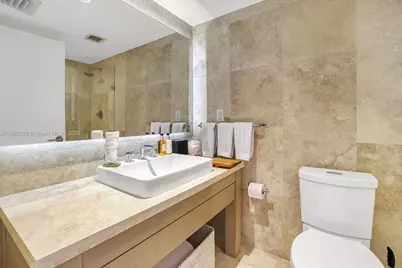 102 24 Street #945, Miami Beach, FL 33139 - Photo 11