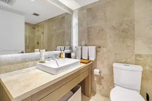 102 24th St, Miami Beach, FL 33139 - Photo 11