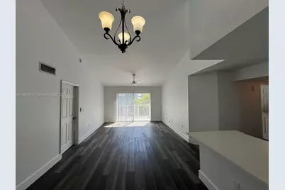 655 SW 111th Way #308, Pembroke Pines, FL 33025 - Photo 5