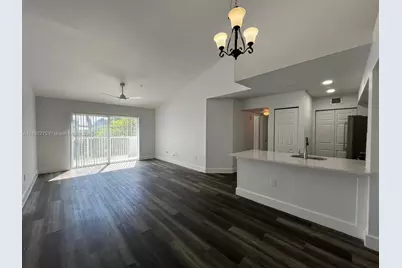 655 SW 111th Way #308, Pembroke Pines, FL 33025 - Photo 3