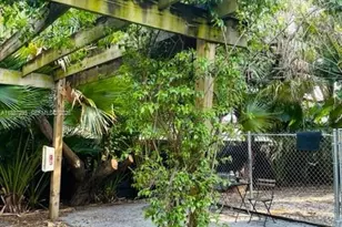 1030 NE 80th St, Miami, FL 33138 - Photo 27