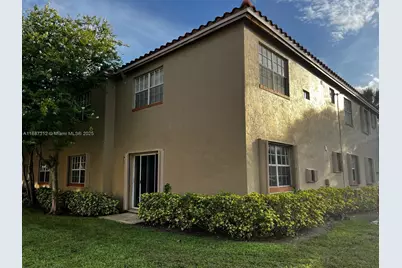8842 SW 3rd St #105, Pembroke Pines, FL 33025 - Photo 19