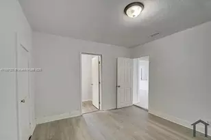 1030 N 18th St, West Palm Beach, FL 33407 - Photo 15