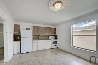 1030 N 18th St, West Palm Beach, FL 33407 - Photo 7