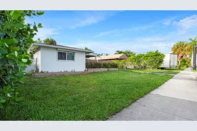 3145 Hollywood Blvd, Hollywood, FL 33021 - Photo 3
