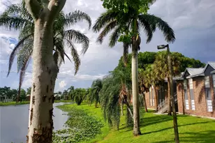 2000 S Main St, Belle Glade, FL 33430 - Photo 11