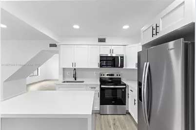 11301 SW 177th St, Miami, FL 33157 - Photo 13