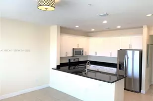 1044 SW 147th Ave, Pembroke Pines, FL 33027 - Photo 3