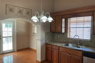 203 N Moccasin Trl N, Jupiter, FL 33458 - Photo 9