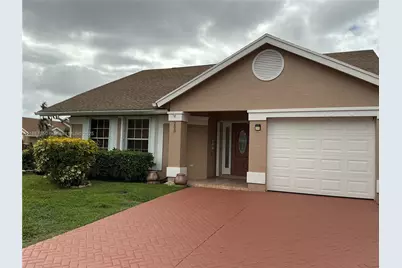 203 N Moccasin Trl N, Jupiter, FL 33458 - Photo 3