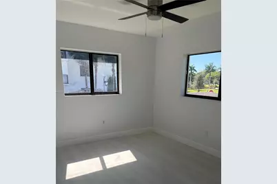 220 SW 7th St #8, Boca Raton, FL 33432 - Photo 11