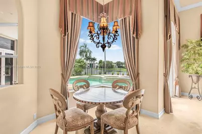 3250 W Stonebrook Cir, Davie, FL 33330 - Photo 27