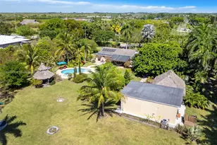 20230 SW 184th St, Miami, FL 33187 - Photo 3