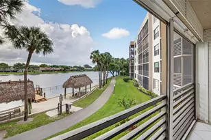 1100 Colony Point Cir, Pembroke Pines, FL 33026 - Photo 1