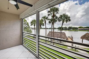 1100 Colony Point Cir, Pembroke Pines, FL 33026 - Photo 27