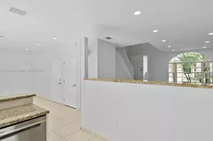 417 NW 87th Ln, Coral Springs, FL 33071 - Photo 23