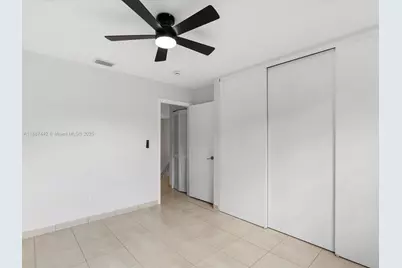 417 NW 87th Ln, Coral Springs, FL 33071 - Photo 43