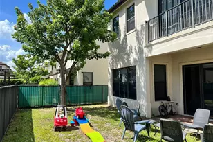 3214 W 97th St, Hialeah, FL 33018 - Photo 5