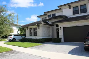 8904 SW 69th Terrace, Miami, FL 33173 - Photo 3