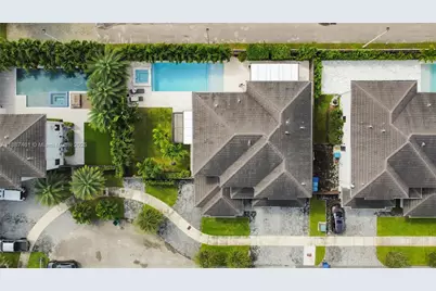 8904 SW 69th Ter, Miami, FL 33173 - Photo 7