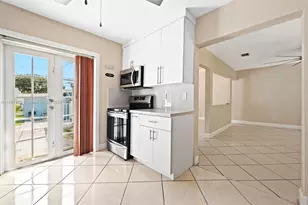573 Palmetto Dr, Miami Springs, FL 33166 - Photo 13