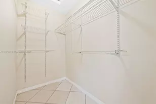 573 Palmetto Dr, Miami Springs, FL 33166 - Photo 17