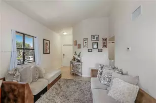 22561 SW 88th Pl, Cutler Bay, FL 33190 - Photo 17