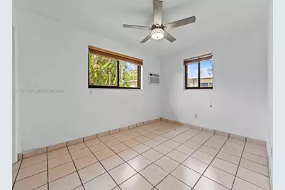 18710 Belmont Dr, Cutler Bay, FL 33157 - Photo 43