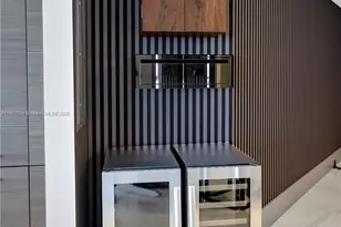 17111 Biscayne Blvd, North Miami Beach, FL 33160 - Photo 21