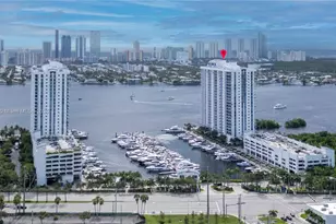 17111 Biscayne Blvd, North Miami Beach, FL 33160 - Photo 49