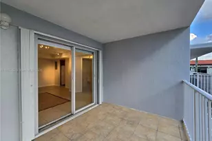 637 SW 3rd St, Miami, FL 33130 - Photo 5