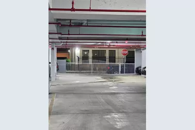 637 SW 3rd St #404, Miami, FL 33130 - Photo 11