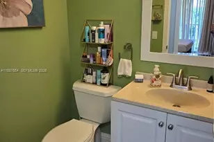 13500 SW 1st St, Pembroke Pines, FL 33027 - Photo 9
