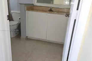 9166 NW 40th Pl, Sunrise, FL 33351 - Photo 23