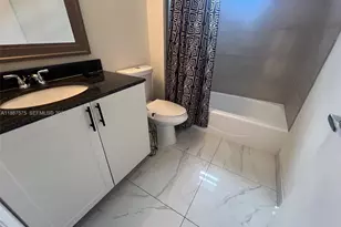 185 SE 14th Terrace, Miami, FL 33131 - Photo 13