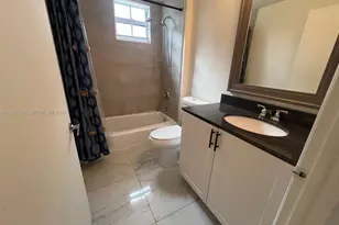 185 SE 14th Terrace, Miami, FL 33131 - Photo 7