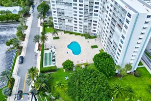 201 N Ocean Blvd, Pompano Beach, FL 33062 - Photo 31