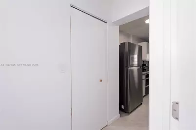 525 Meridian Ave #203, Miami Beach, FL 33139 - Photo 11