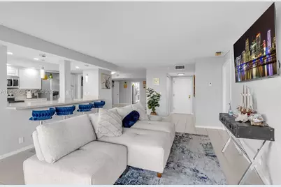 1000 Quayside Ter #505, Miami, FL 33138 - Photo 7